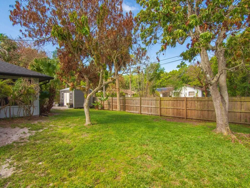 1415 34th Avenue Vero Beach, FL 32960