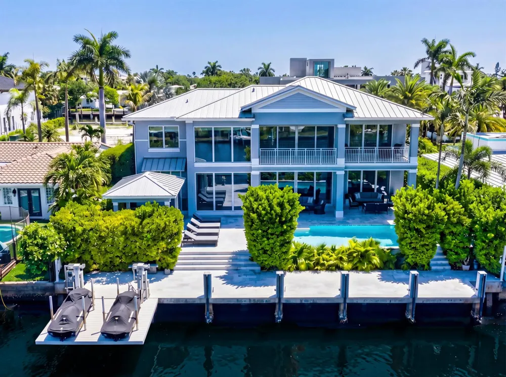 701 Flamingo Drive Fort Lauderdale, FL 33301