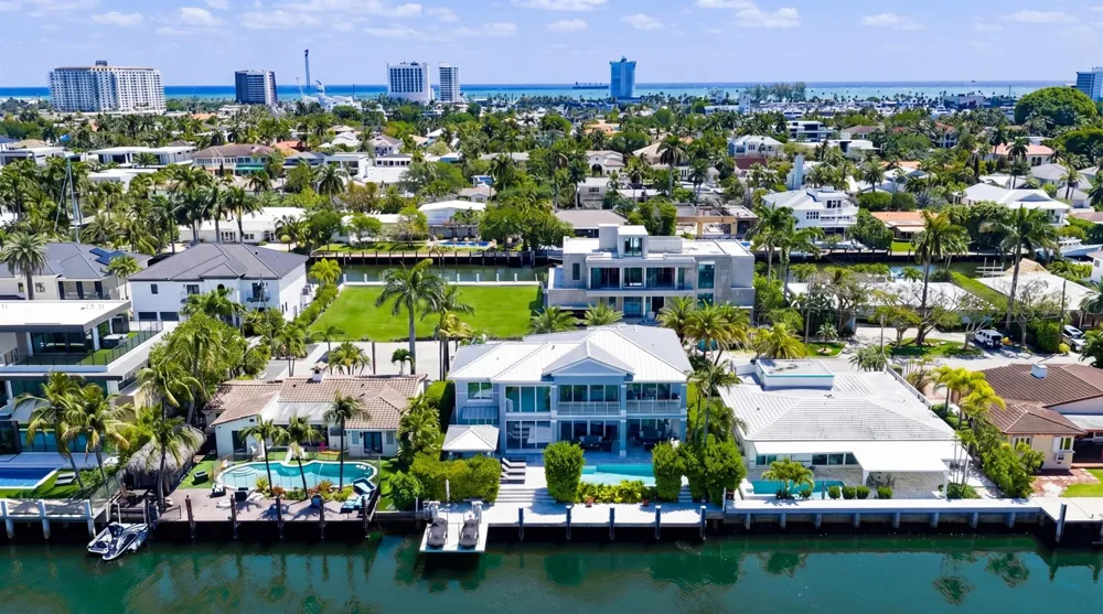 701 Flamingo Drive Fort Lauderdale, FL 33301
