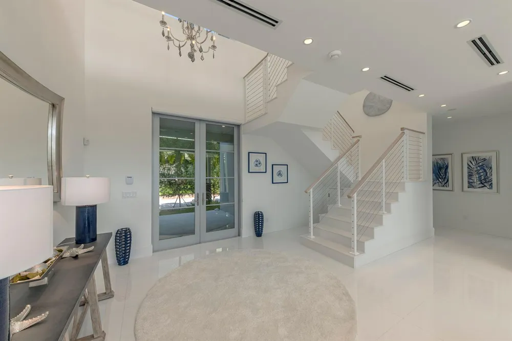 701 Flamingo Drive Fort Lauderdale, FL 33301