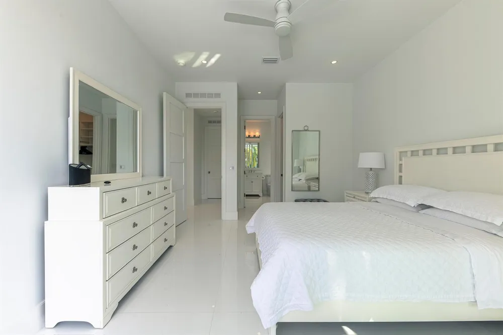 701 Flamingo Drive Fort Lauderdale, FL 33301