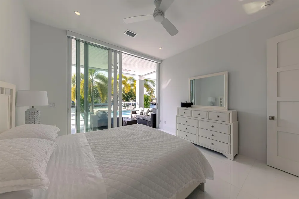 701 Flamingo Drive Fort Lauderdale, FL 33301