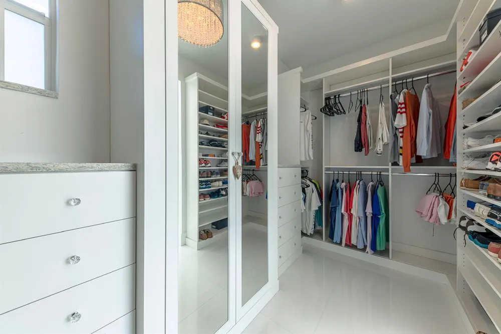 701 Flamingo Drive Fort Lauderdale, FL 33301