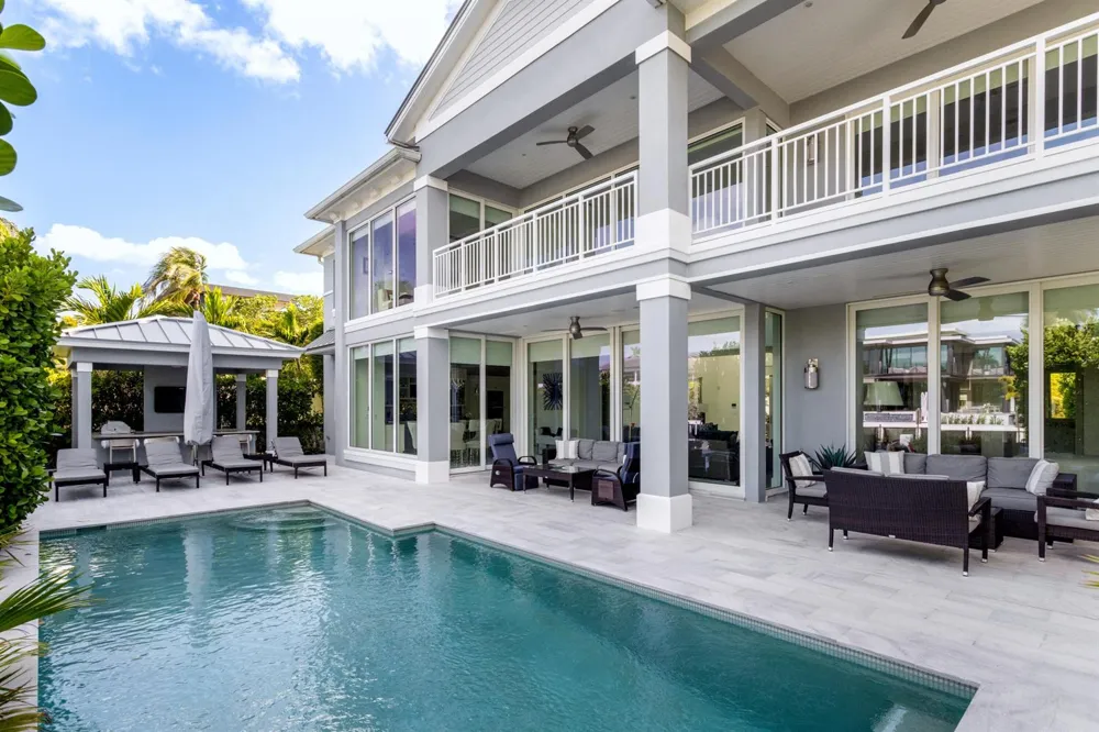 701 Flamingo Drive Fort Lauderdale, FL 33301