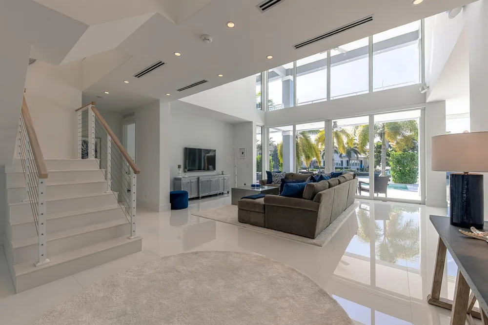 701 Flamingo Drive Fort Lauderdale, FL 33301