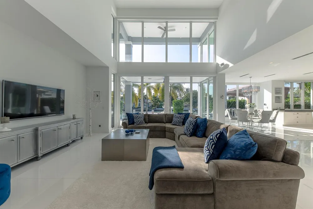 701 Flamingo Drive Fort Lauderdale, FL 33301
