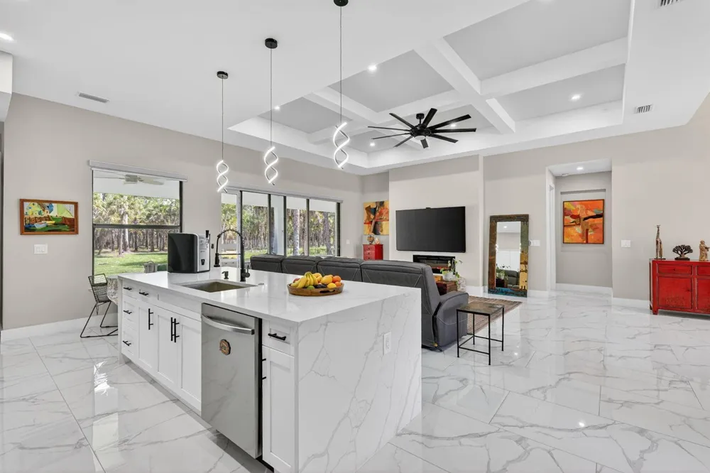 3263 SE 40th Ave Avenue SE Naples, FL 34117