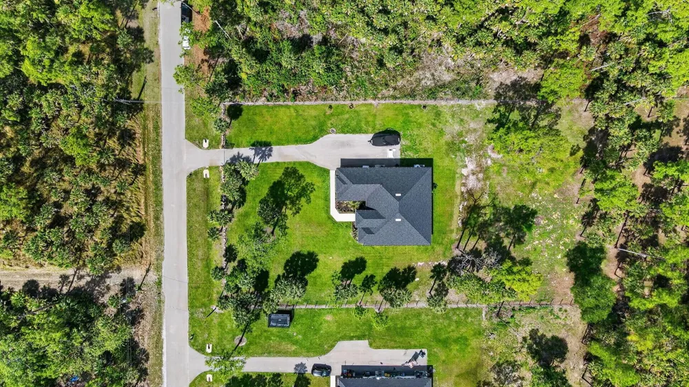 3263 SE 40th Ave Avenue SE Naples, FL 34117