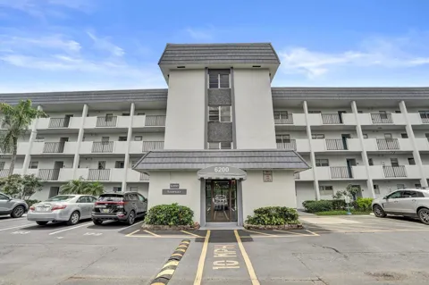 6200 NW 44th Unit # 204 Street #204