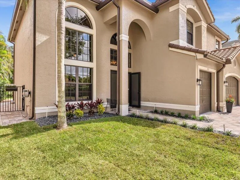 11737 Preservation Lane Boca Raton, FL 33498