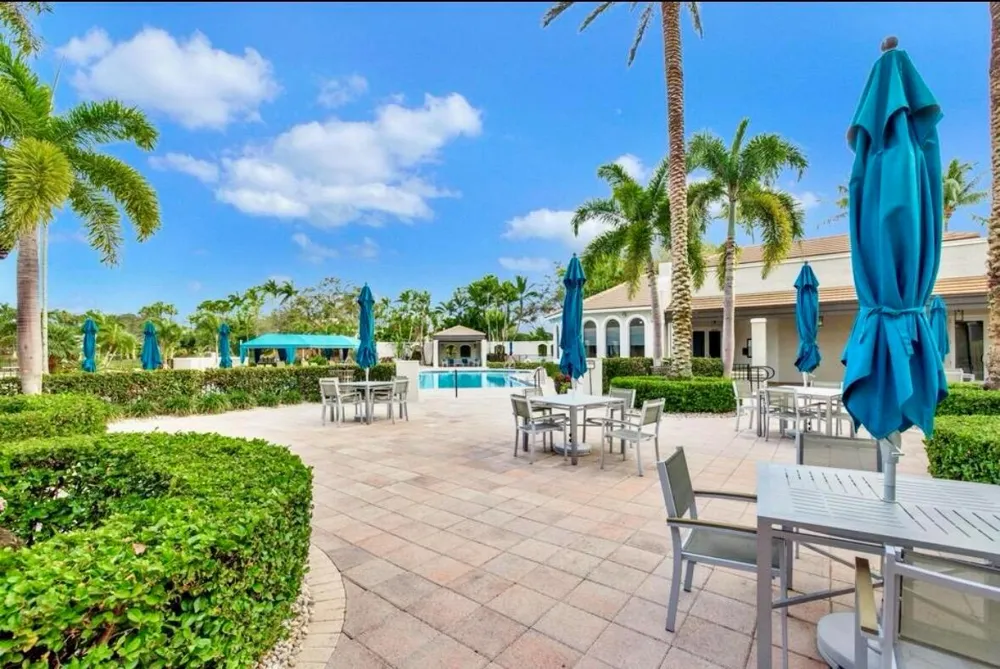 11737 Preservation Lane Boca Raton, FL 33498