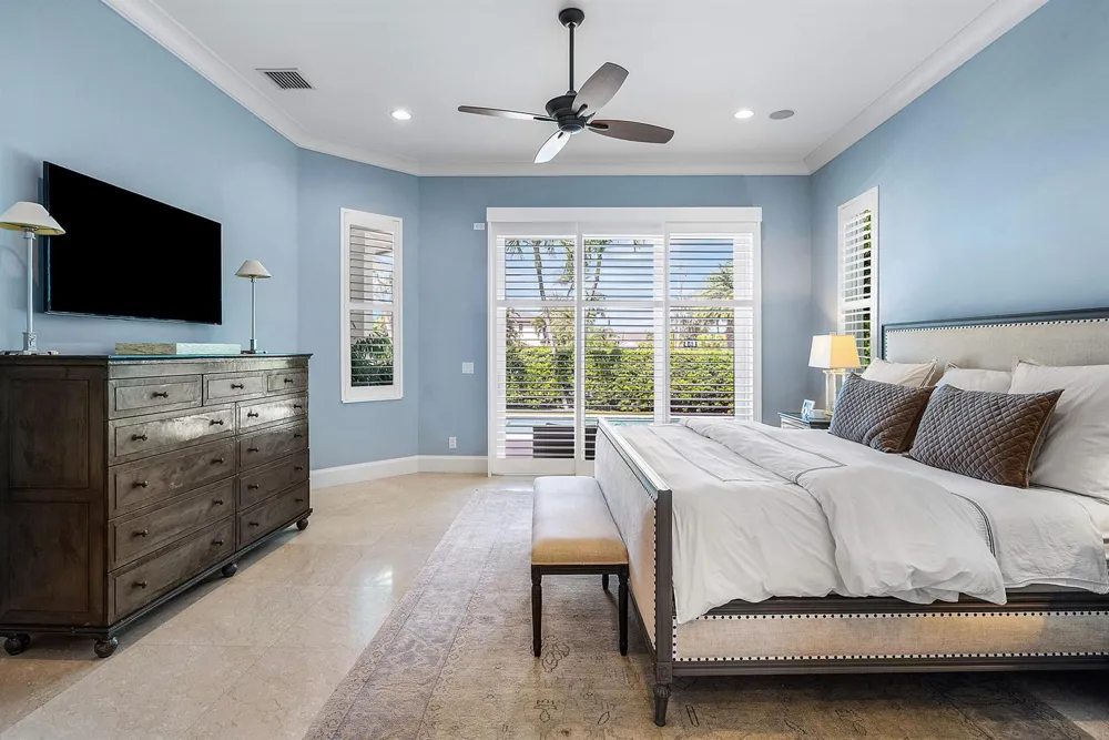 33 Spanish River Drive Ocean Ridge, FL 33435