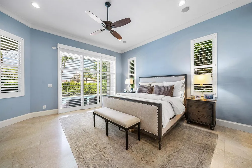 33 Spanish River Drive Ocean Ridge, FL 33435