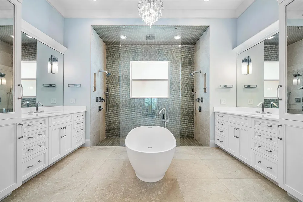 33 Spanish River Drive Ocean Ridge, FL 33435