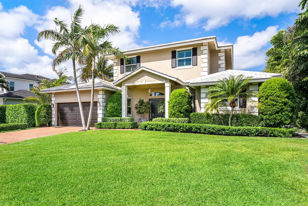33 Spanish River Drive Ocean Ridge, FL 33435