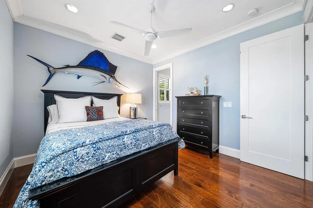 33 Spanish River Drive Ocean Ridge, FL 33435