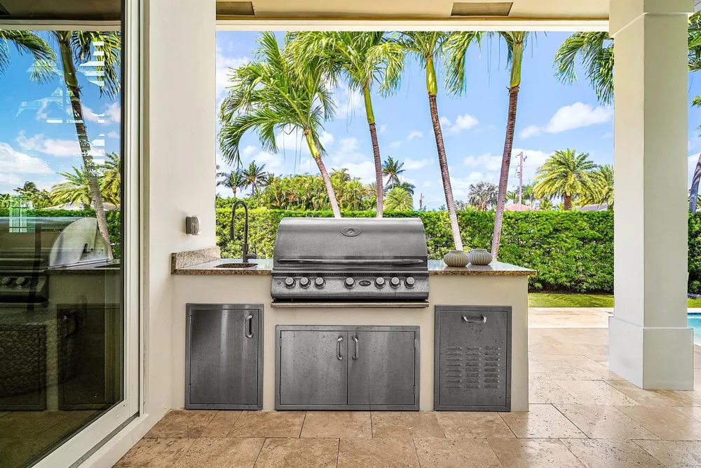 33 Spanish River Drive Ocean Ridge, FL 33435