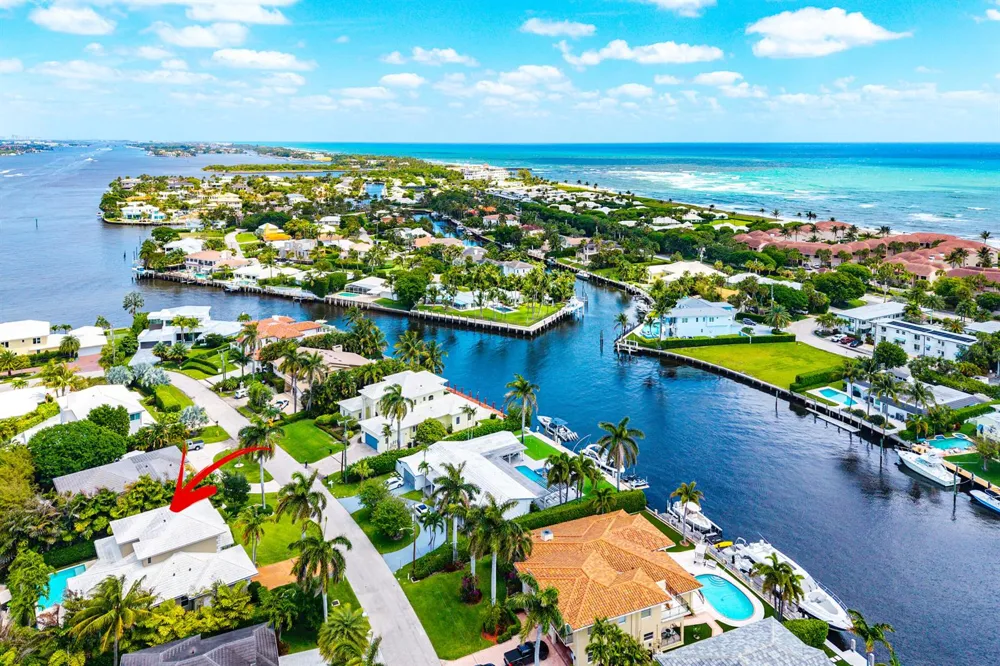 33 Spanish River Drive Ocean Ridge, FL 33435