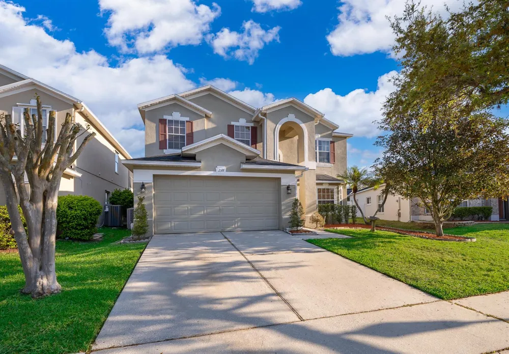2591 Dover Glen Circle Orlando, FL 32828