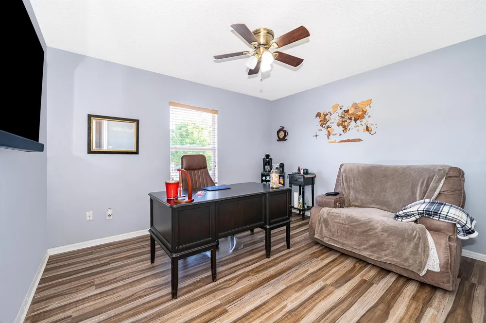 2591 Dover Glen Circle Orlando, FL 32828