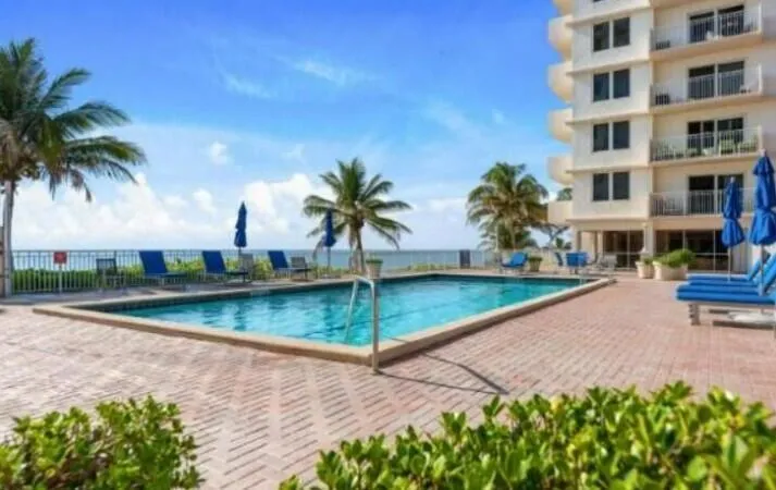 3215 S Ocean Boulevard #508 Highland Beach, FL 33487