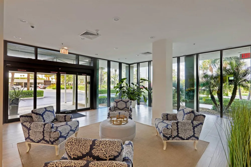 5550 Ocean Drive #12c Singer Island, FL 33404