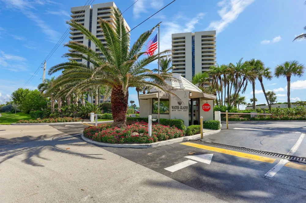 5550 Ocean Drive #12c Singer Island, FL 33404
