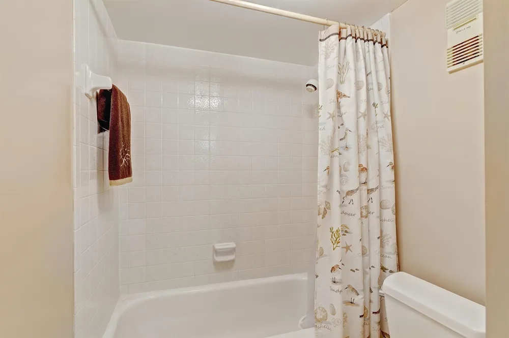5550 Ocean Drive #12c Singer Island, FL 33404