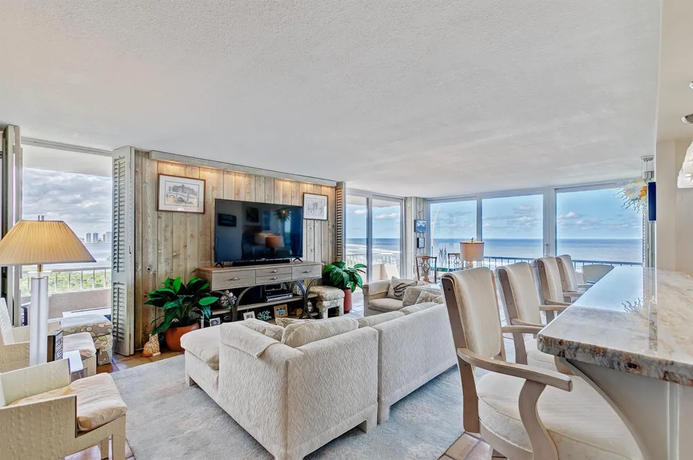 5550 Ocean Drive #12c Singer Island, FL 33404