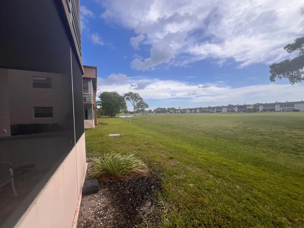 Flanders #5 Delray Beach, FL 33484