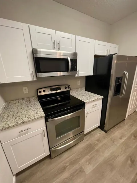 4998 Key Lime Drive #105