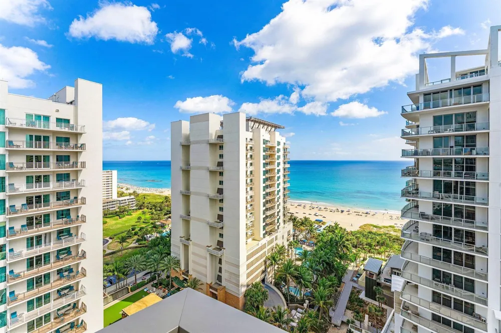 3100 Ocean Drive #1702p Singer Island, FL 33404
