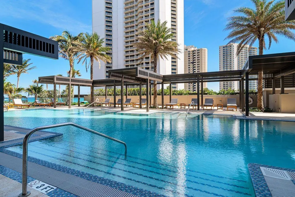 3100 Ocean Drive #1702p Singer Island, FL 33404