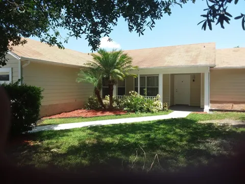 161 SW Grimaldo