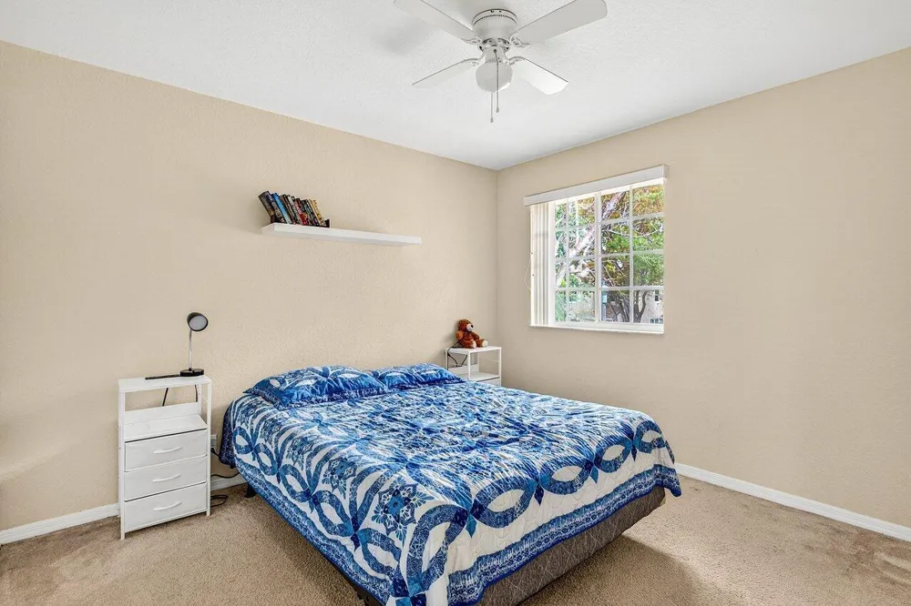 9090 NW 40th Place Sunrise, FL 33351