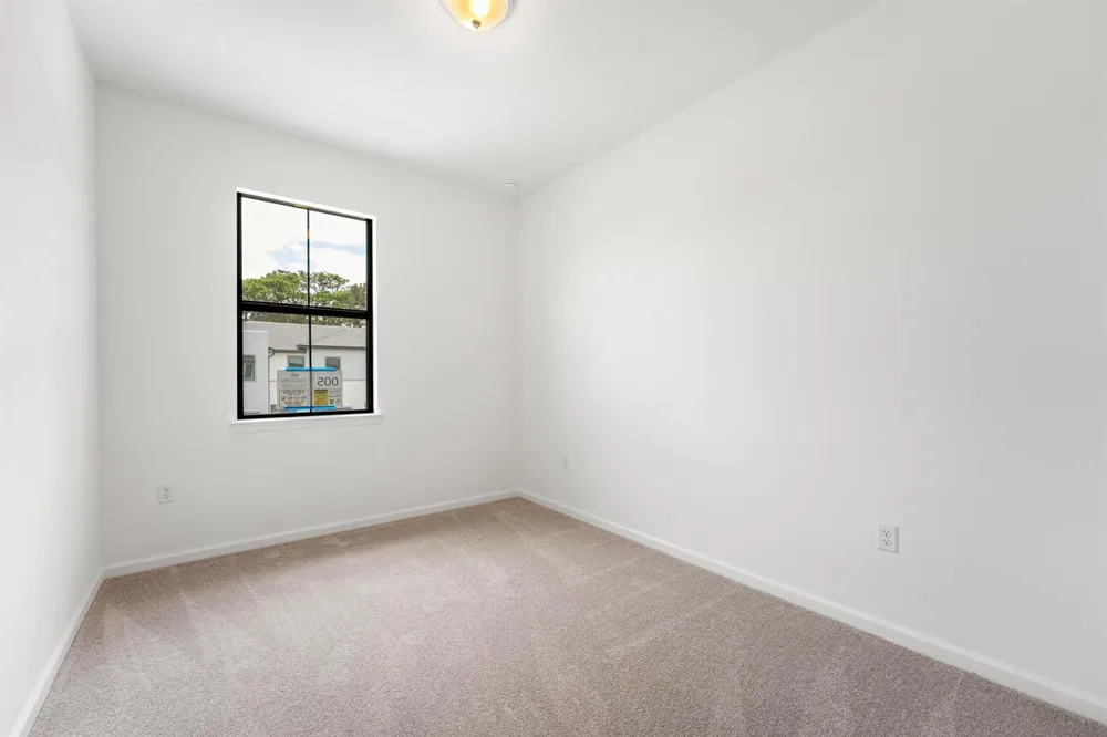 4315 Efendi Drive Lantana, FL 33462