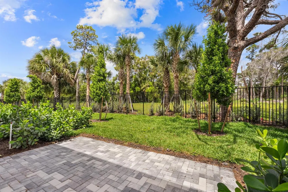 4315 Efendi Drive Lantana, FL 33462