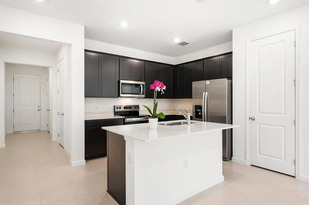 4315 Efendi Drive Lantana, FL 33462