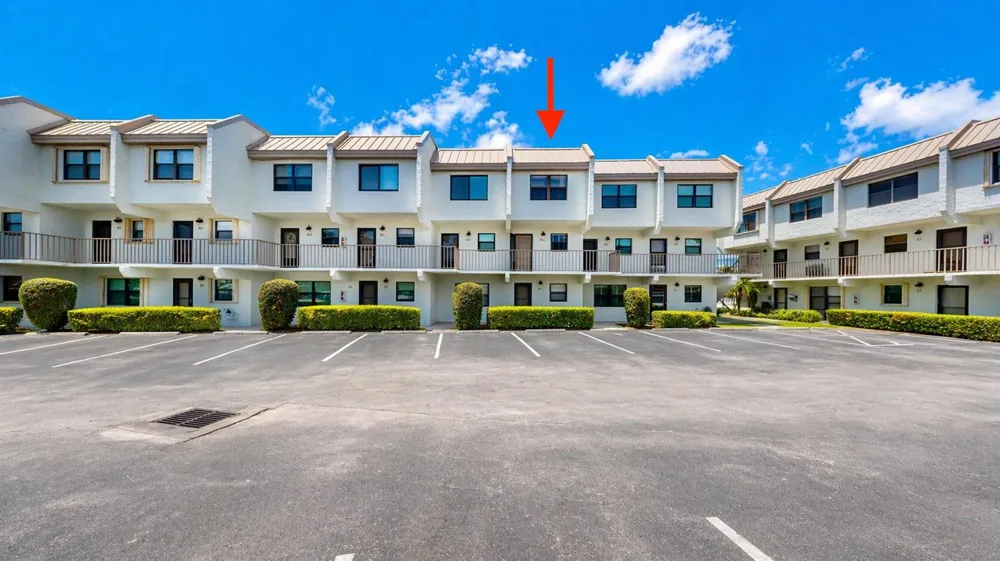 1300 Seaway Drive #D13 Fort Pierce, FL 34949