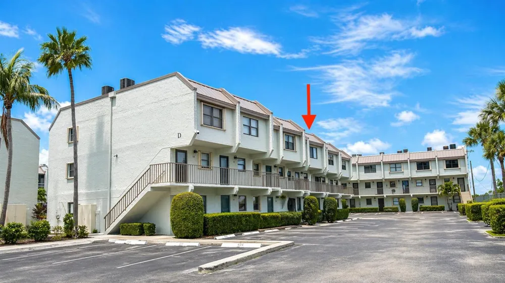 1300 Seaway Drive #D13 Fort Pierce, FL 34949