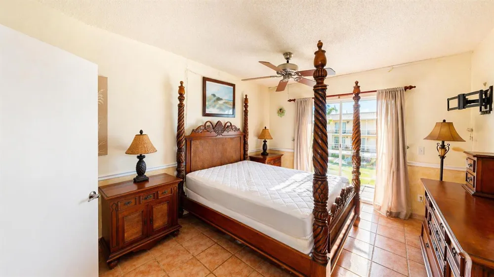 1300 Seaway Drive #D13 Fort Pierce, FL 34949
