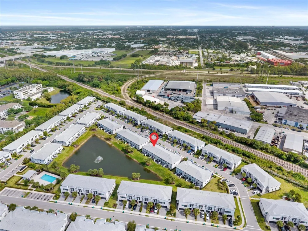 5661 Mentmore Drive Mangonia Park, FL 33407