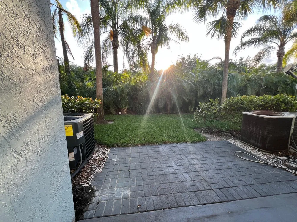 3413 Sonoma Drive Riviera Beach, FL 33404