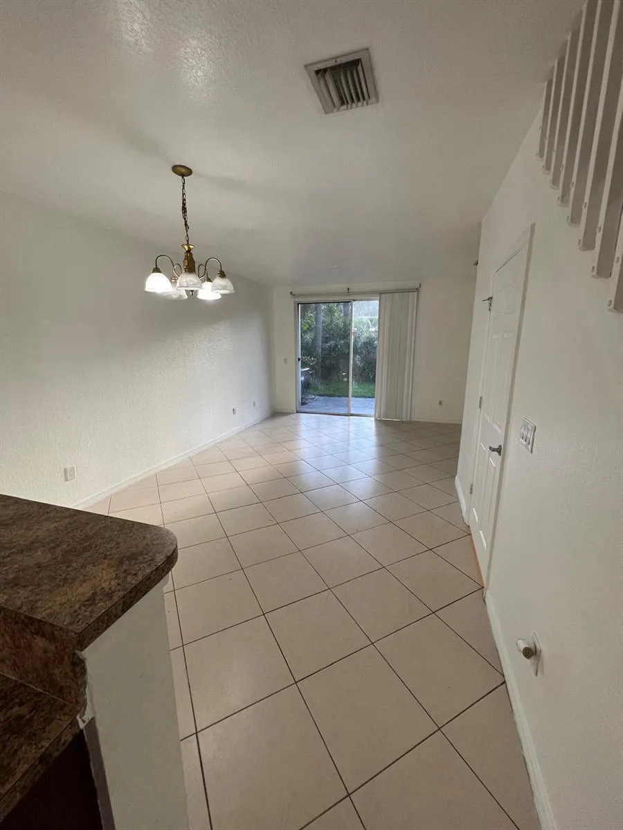 3413 Sonoma Drive Riviera Beach, FL 33404