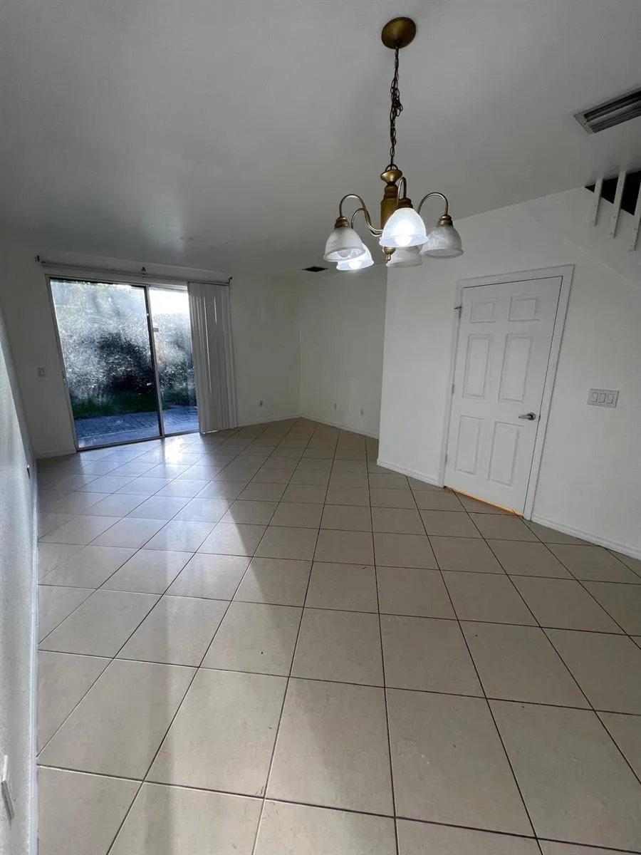 3413 Sonoma Drive Riviera Beach, FL 33404