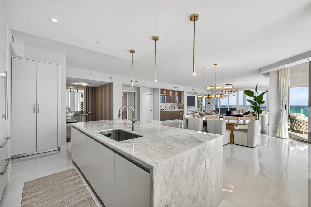 3100 Ocean Drive #Hph3 Riviera Beach, FL 33404