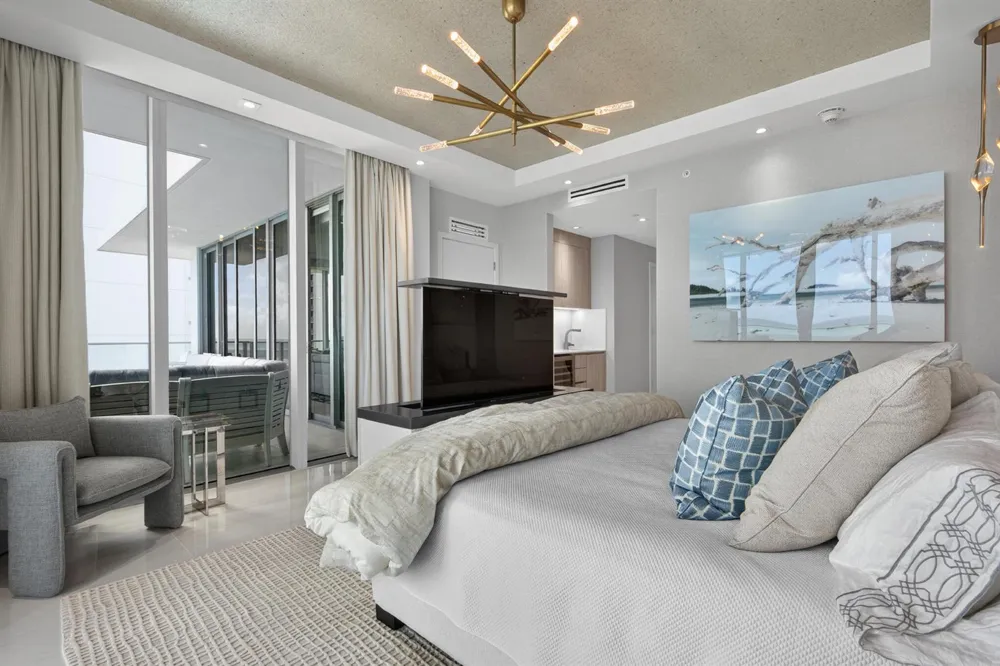 3100 Ocean Drive #Hph3 Riviera Beach, FL 33404
