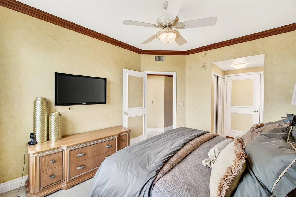 3720 S Ocean Boulevard #1510 Highland Beach, FL 33487