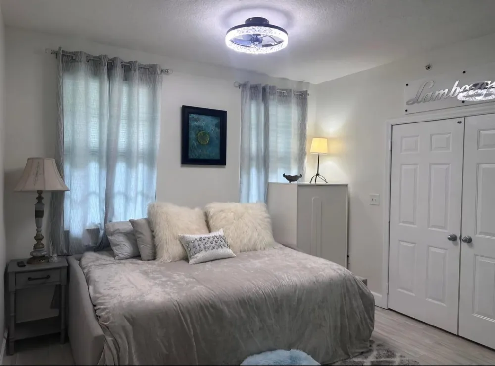 146 Moorings Drive Lantana, FL 33462