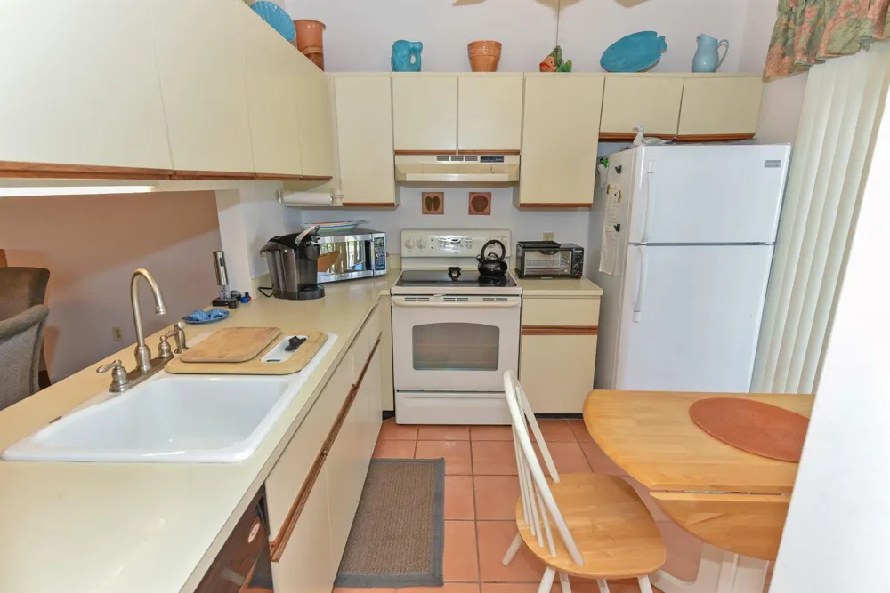1637 NE Nautical Place #802 Jensen Beach, FL 34957